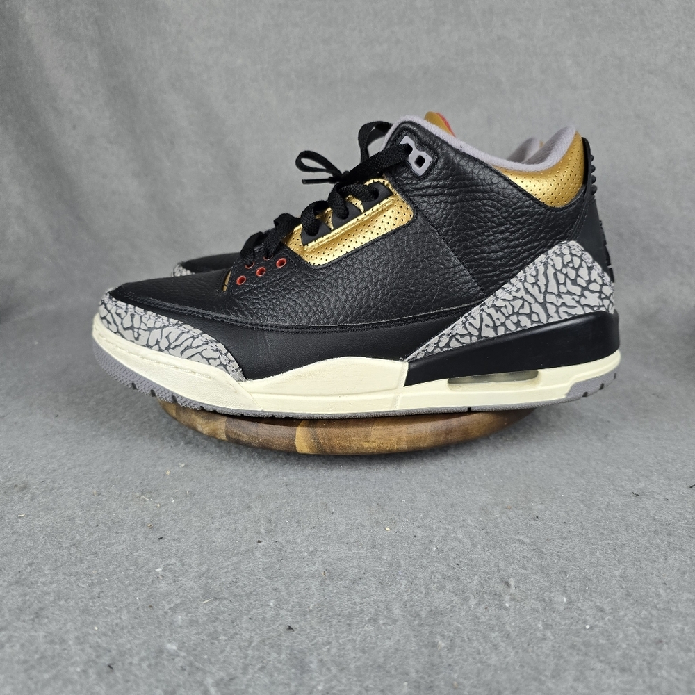 Size 10.5 - Nike Air Jordan 3 Retro Black Gold 2022 Women's Shoes Sneaker
